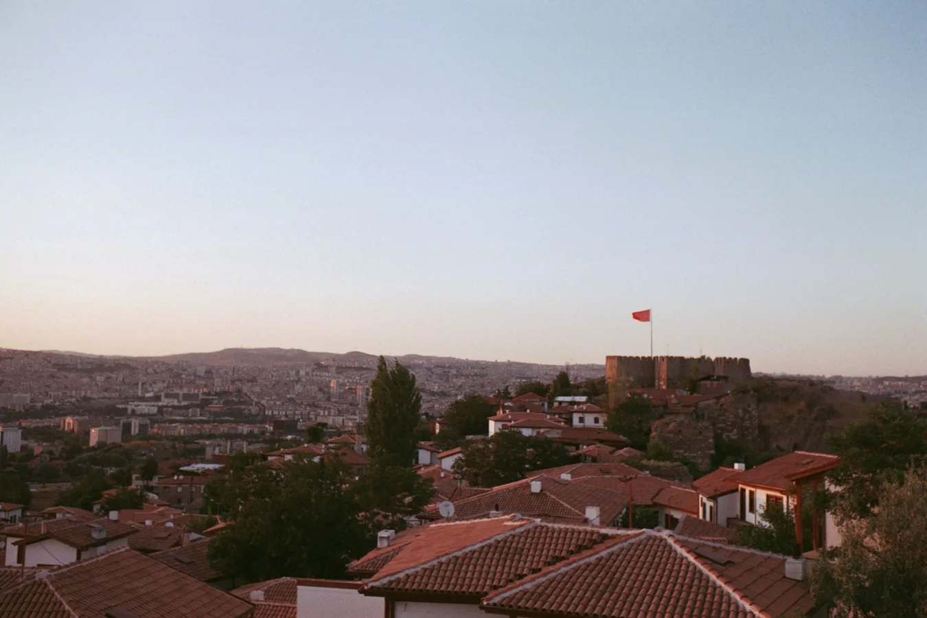 Ankara Çankaya'da Duvar Kağıdı Uygulaması